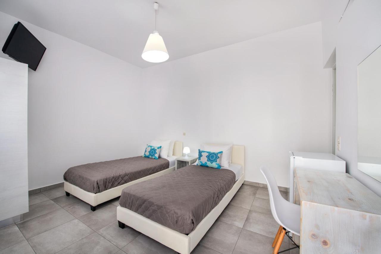 Villa Kavallaris & Apartments メッサリア エクステリア 写真